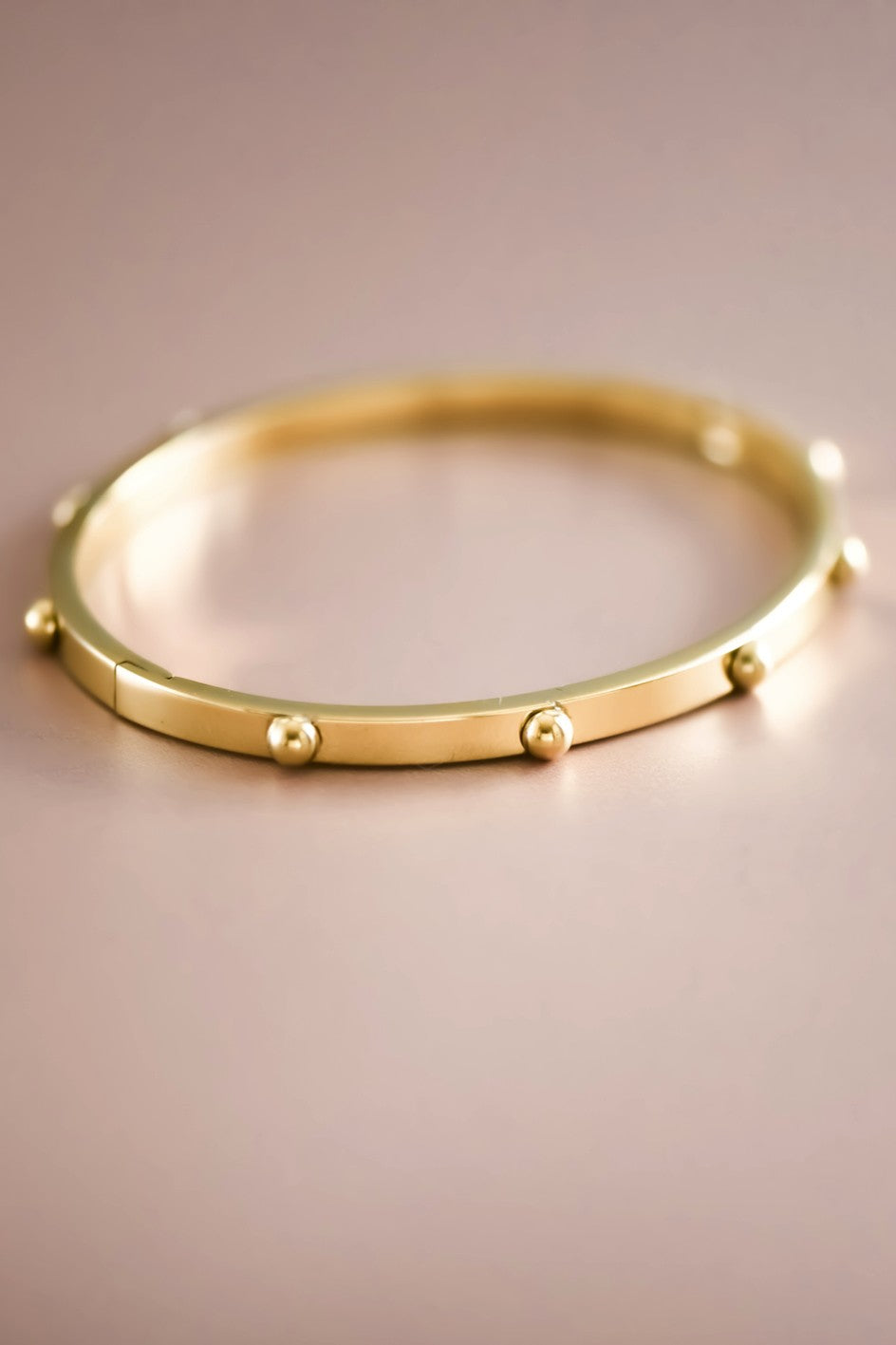 The Staple Cuff